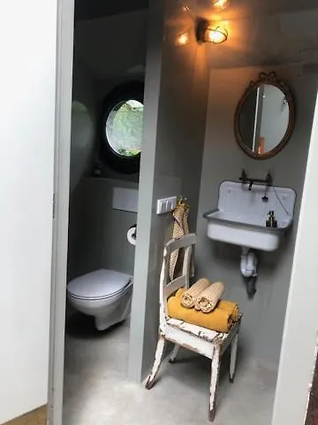 Hotel Houseboat Tante Piet à Amsterdam 2*,